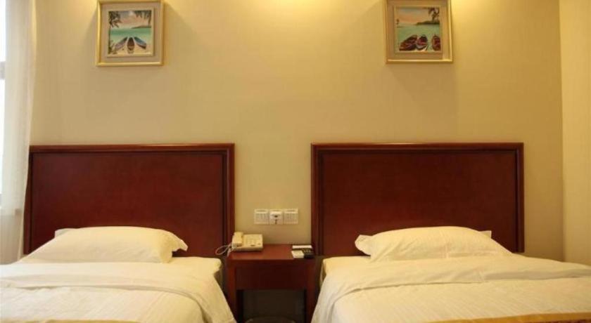 Greentree Inn Suzhou Railway Station North Square Haobainian Wedding Dress City Express Hotel Exteriör bild