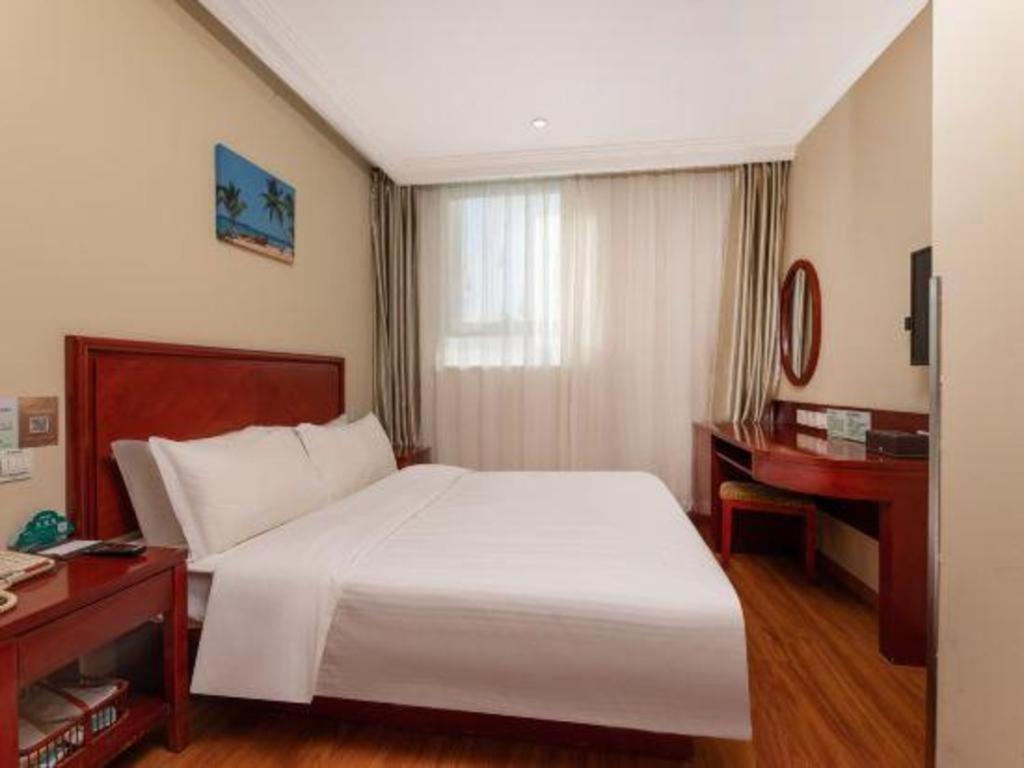 Greentree Inn Suzhou Railway Station North Square Haobainian Wedding Dress City Express Hotel Exteriör bild