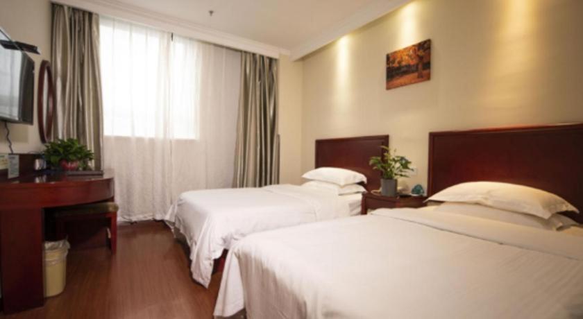 Greentree Inn Suzhou Railway Station North Square Haobainian Wedding Dress City Express Hotel Exteriör bild