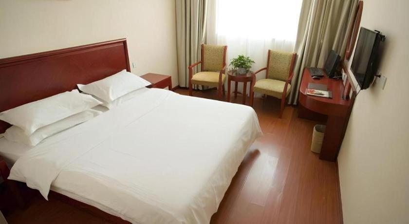 Greentree Inn Suzhou Railway Station North Square Haobainian Wedding Dress City Express Hotel Exteriör bild